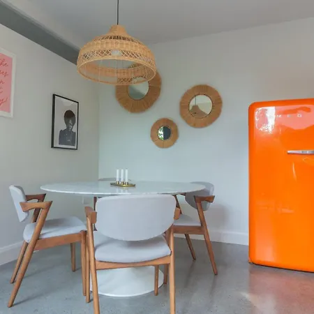 Guestready - Modern In Glenageary * Dublin